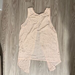 Lululemon pink tank top